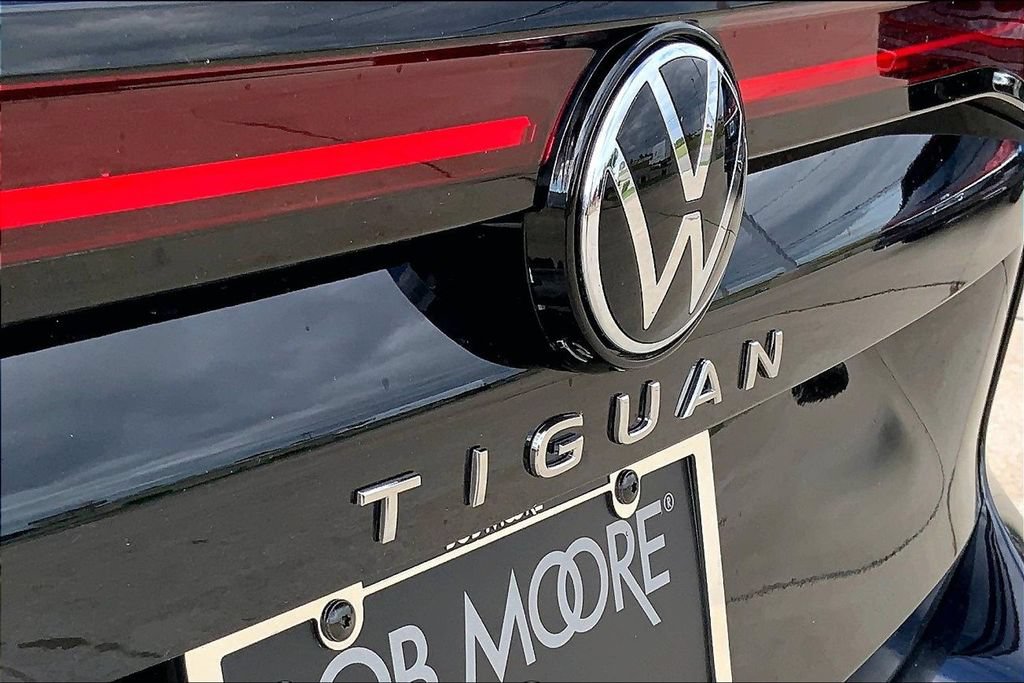 New 2026 Volkswagen Tiguan S FWD image 9