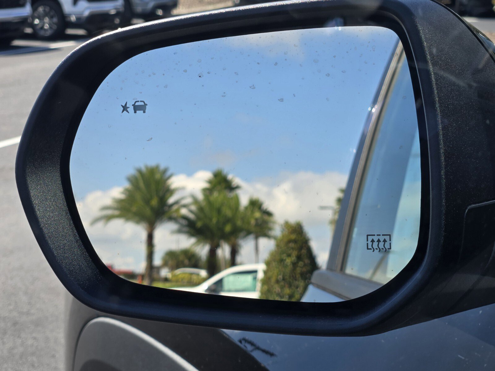 New 2026 Chevrolet Equinox LT image 12