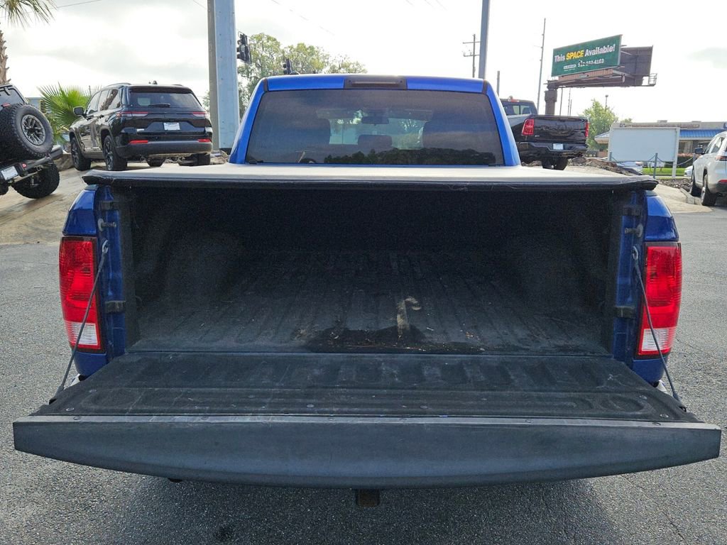 Used 2018 RAM 1500 Express RWD image 13