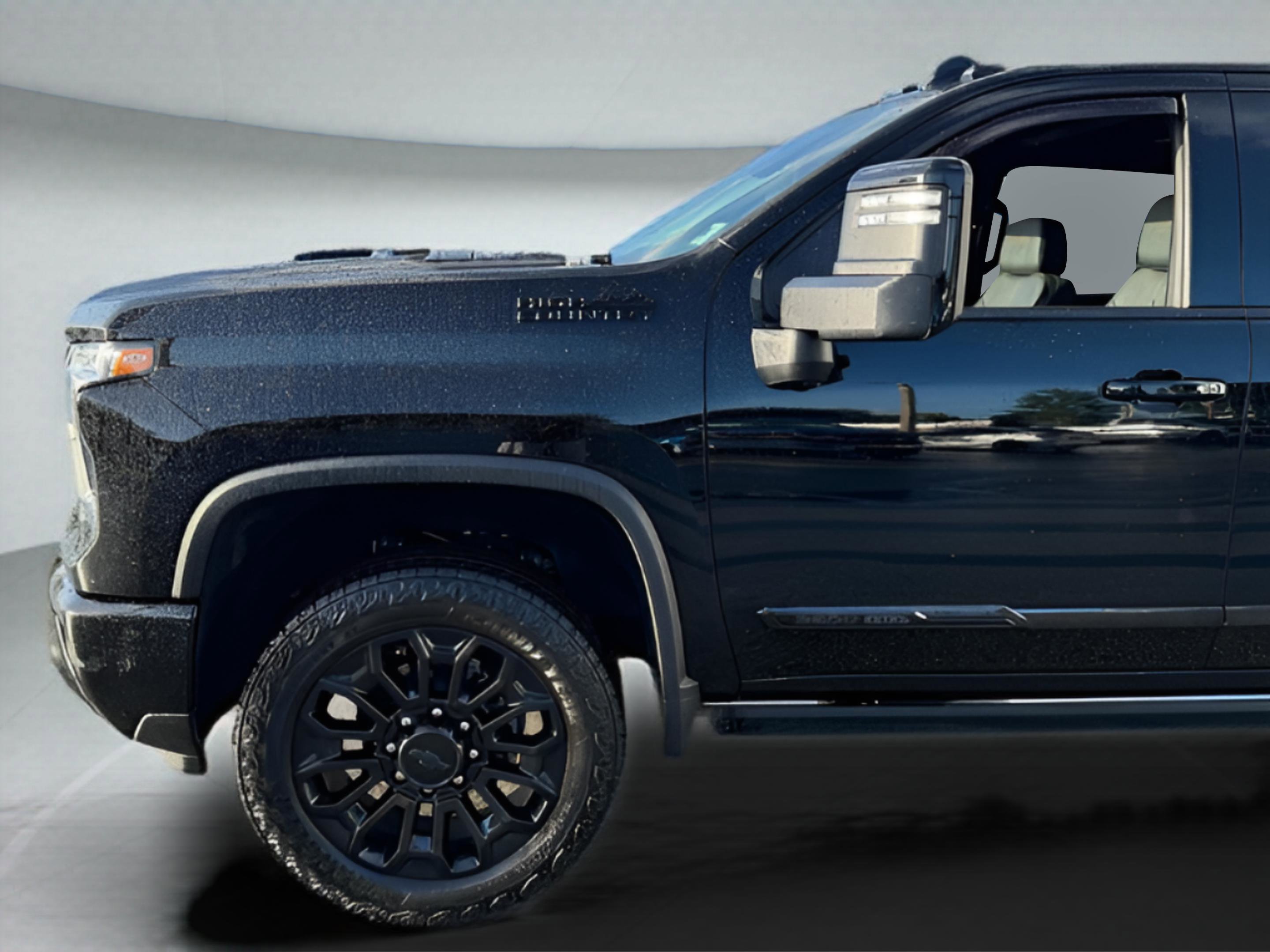 Certified 2024 Chevrolet Silverado 2500 High Country w/ High Country Premium Package image 37