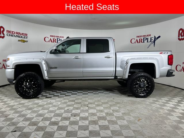 Used 2018 Chevrolet Silverado 1500 LT w/ Texas Edition image 4