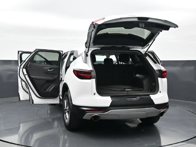 Used 2025 Chevrolet Blazer LT FWD image 47
