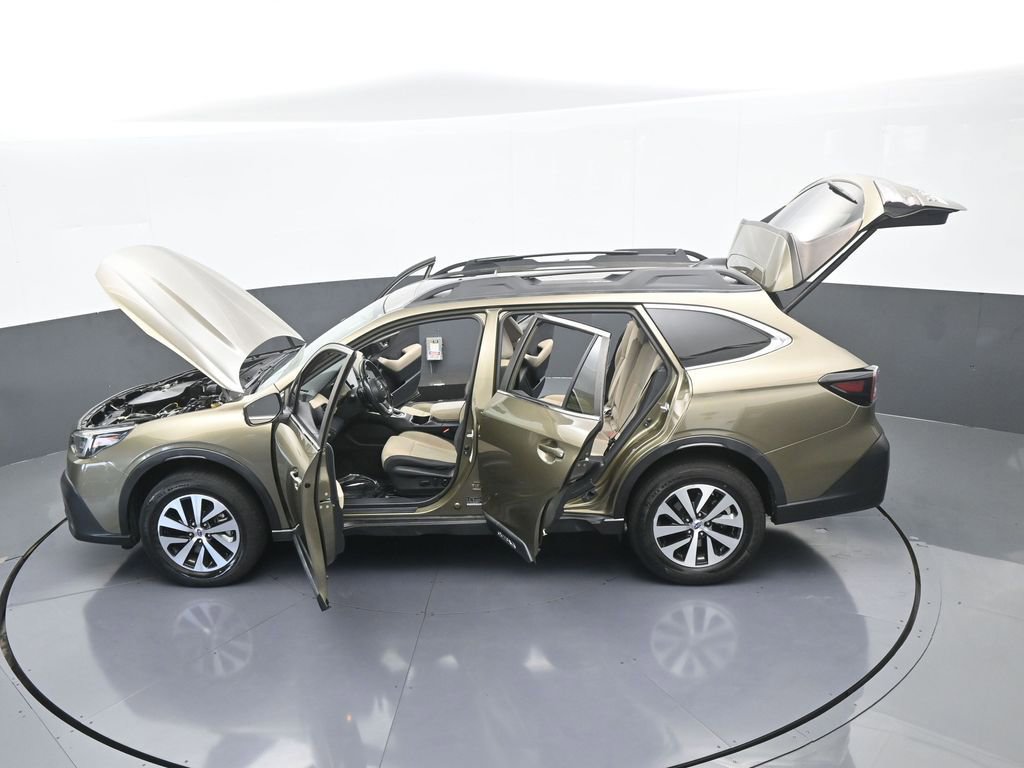 Used 2021 Subaru Outback Premium image 65