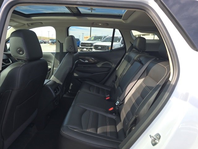 Used 2022 GMC Terrain Denali w/ Denali Premium Package image 15