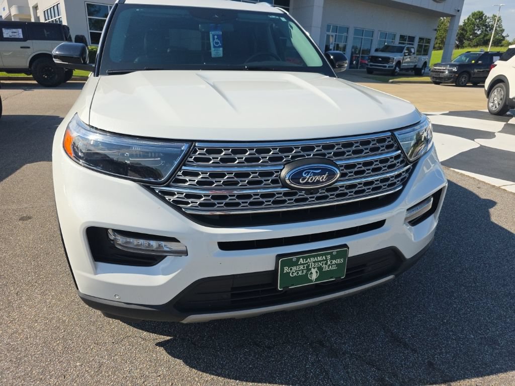 Used 2023 Ford Explorer Limited w/ Equipment Group 301A RWD image 9