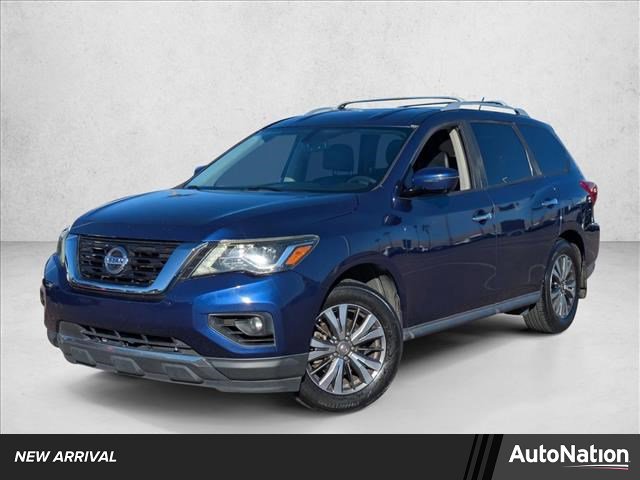 Used 2017 Nissan Pathfinder SL