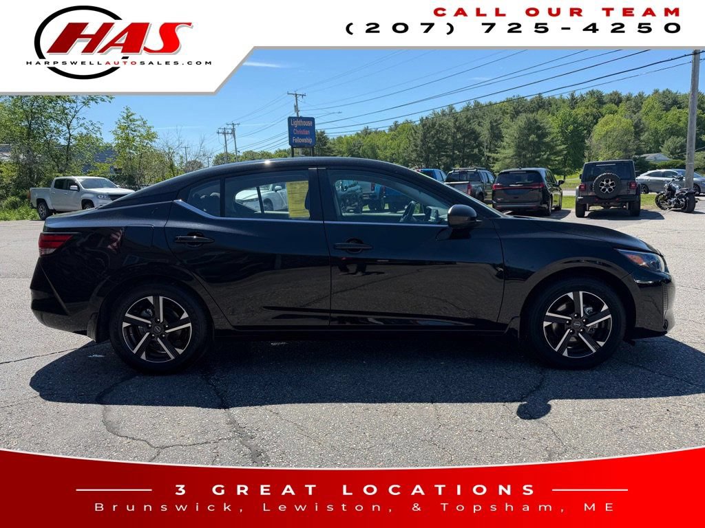 Used 2024 Nissan Sentra SV FWD image 7