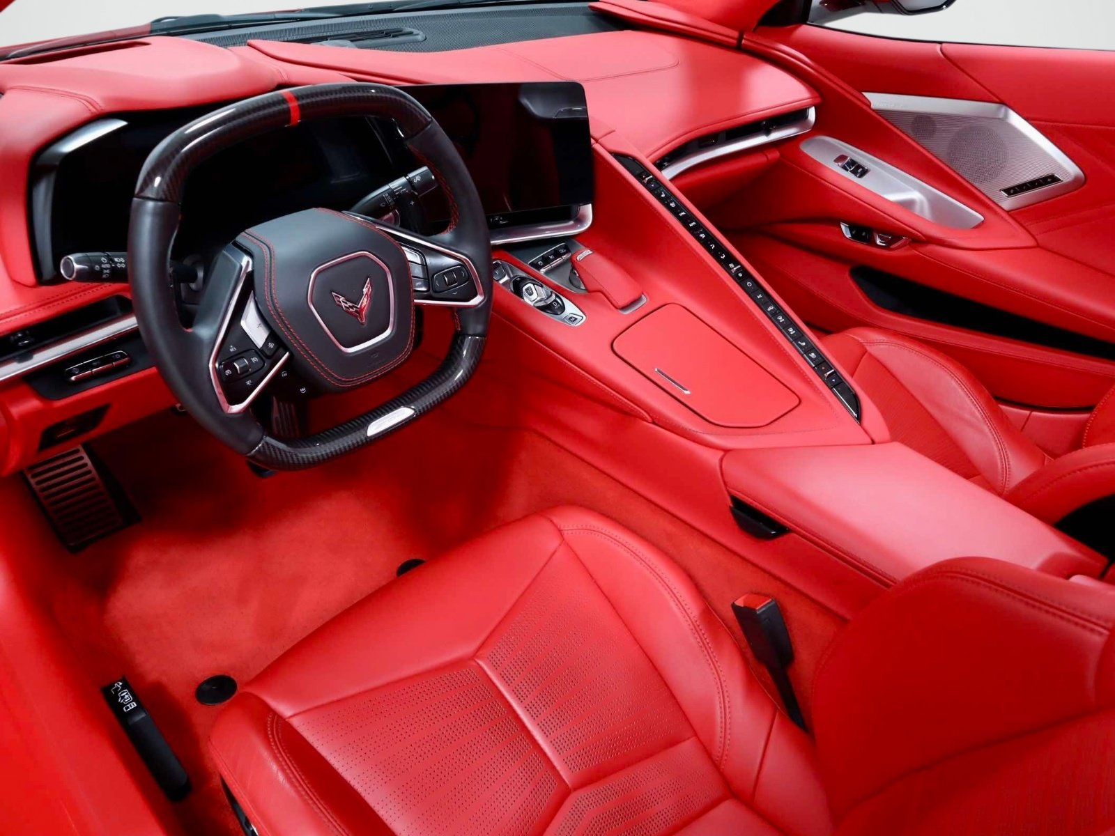 Used 2024 Chevrolet Corvette Z06 RWD image 19