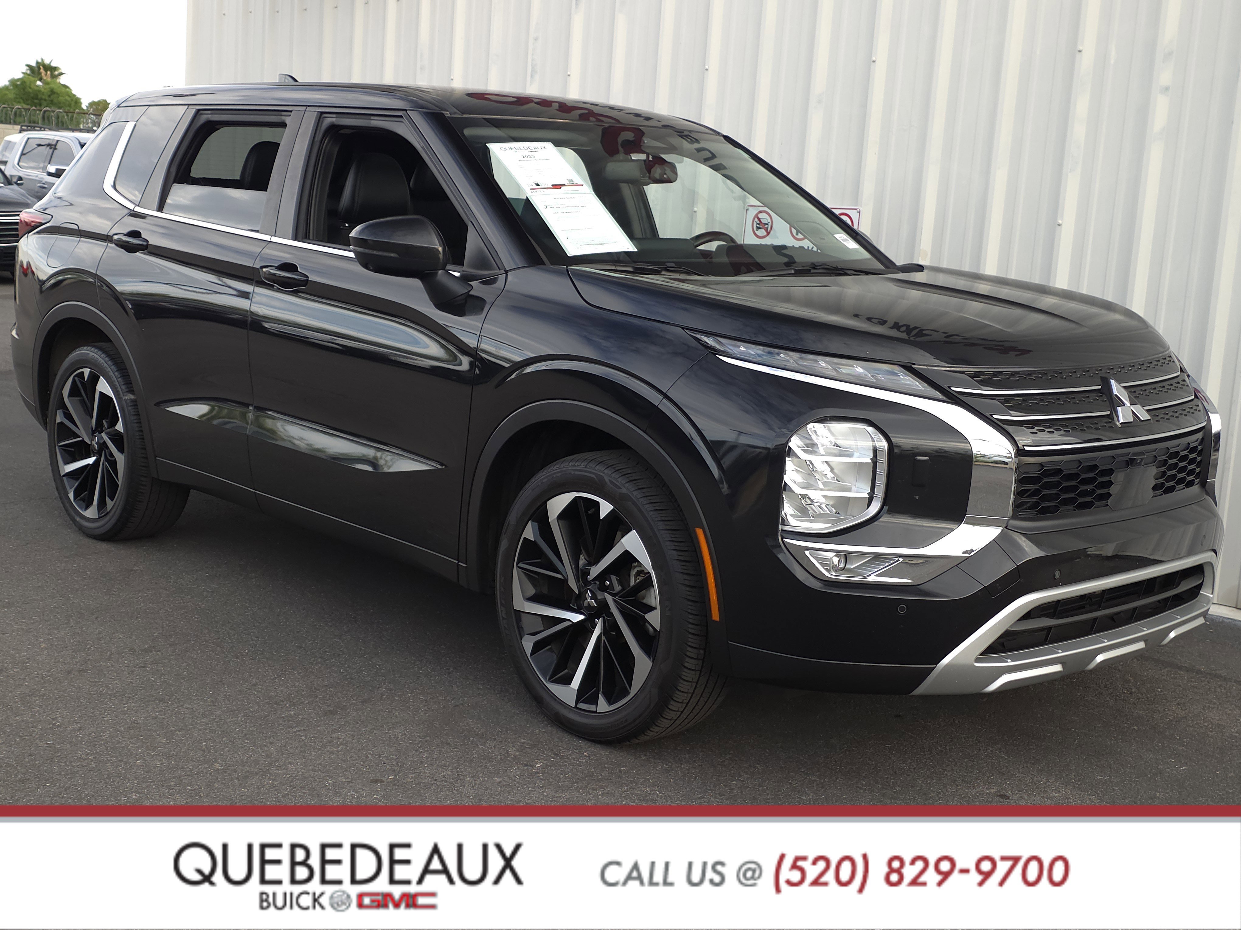 Used 2023 Mitsubishi Outlander SE