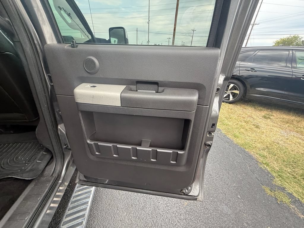 Used 2013 Ford F250 Lariat w/ Chrome Pkg RWD image 20