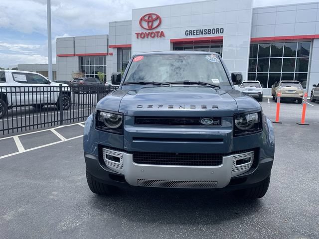 Used 2023 Land Rover Defender 110 SE AWD/4WD image 3