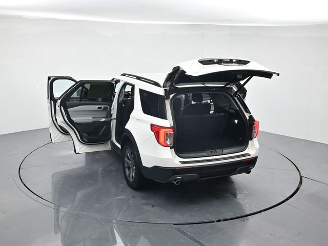 Used 2023 Ford Explorer XLT w/ Equipment Group 202A image 46