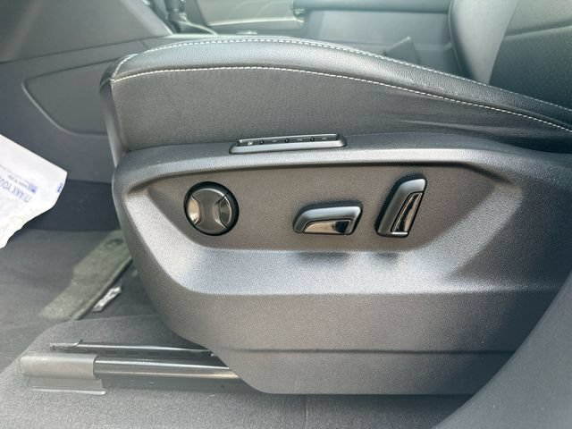 Used 2022 Volkswagen Atlas SEL AWD/4WD image 14