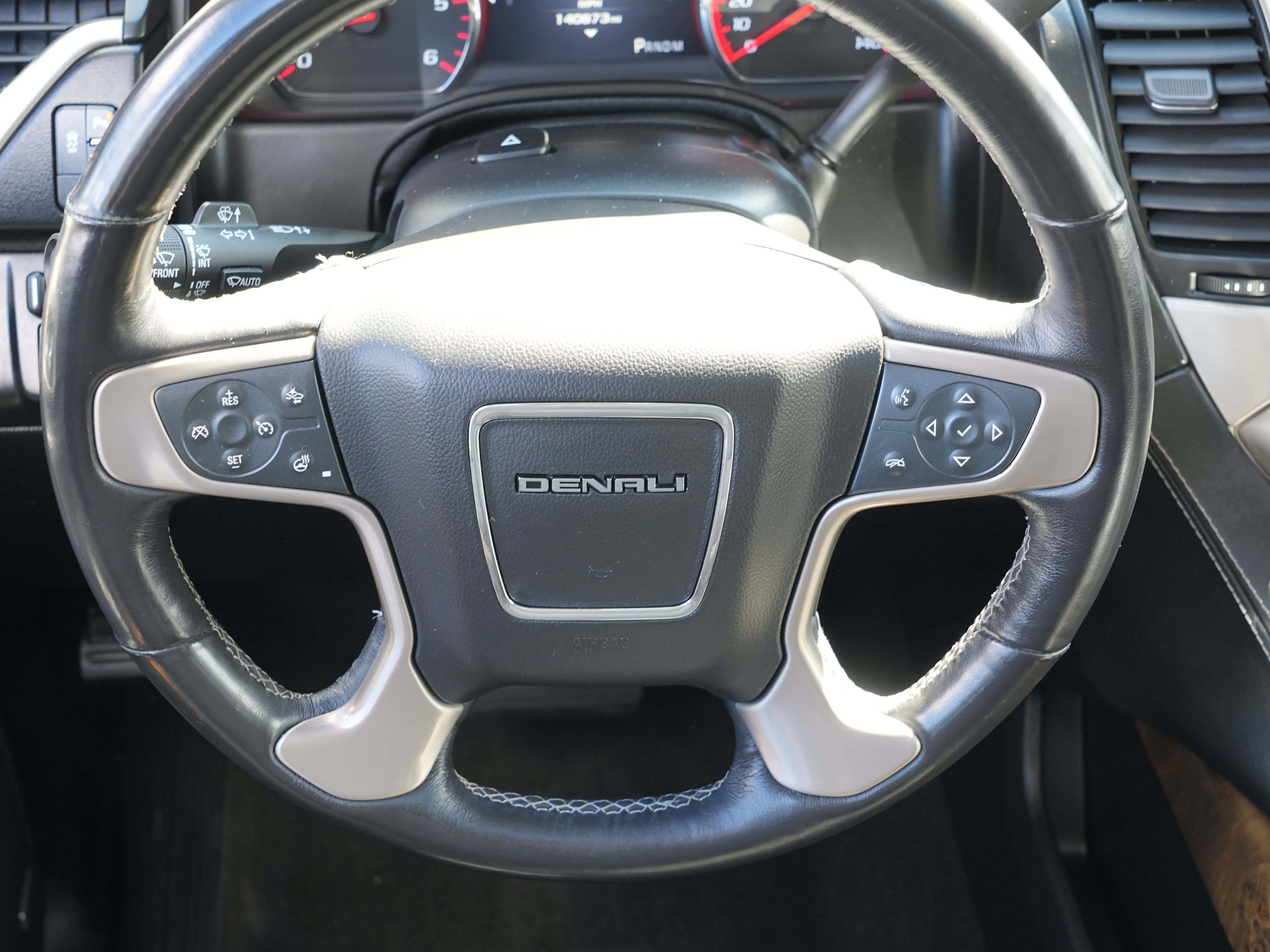 Used 2016 GMC Yukon Denali w/ Open Road Package AWD/4WD image 23
