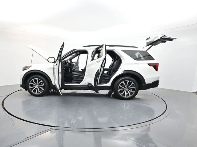New 2026 Ford Explorer ST-Line AWD/4WD image 39