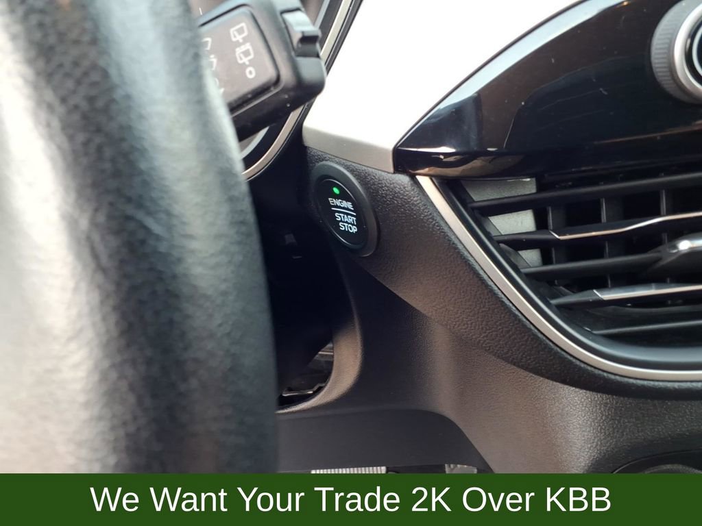 Used 2020 Ford Escape SEL image 23