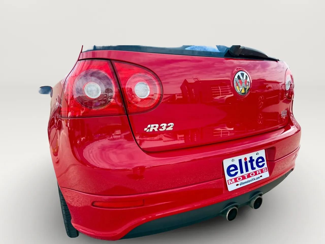 Used 2008 Volkswagen R32 image 15