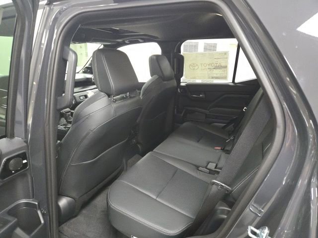 New 2026 Toyota 4Runner Limited AWD/4WD image 17