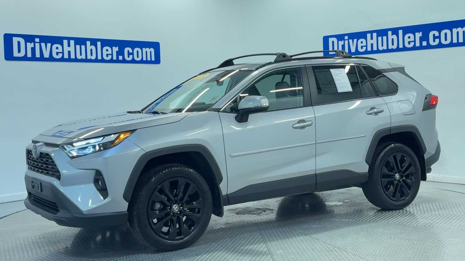 Used 2024 Toyota RAV4 XLE Premium FWD image 4