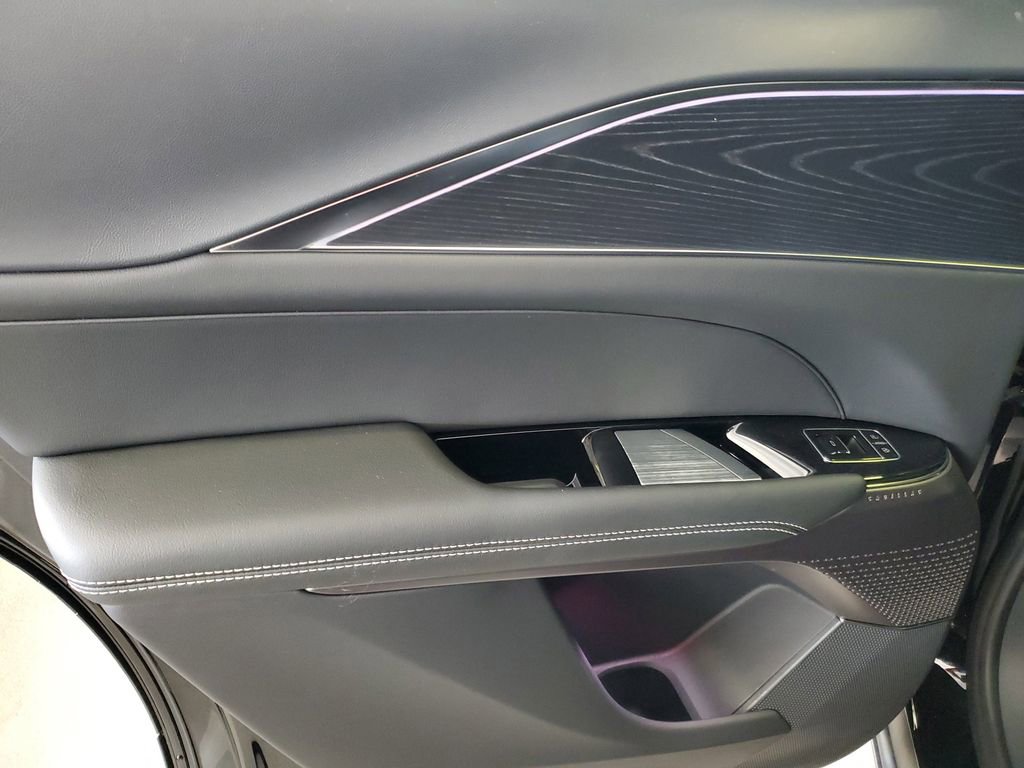 New 2026 Cadillac Lyriq Sport RWD image 9