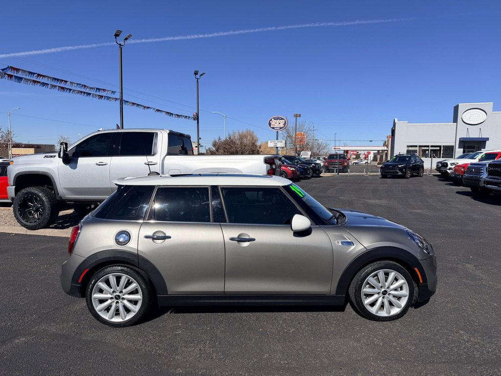 Used 2019 MINI Cooper S image 42