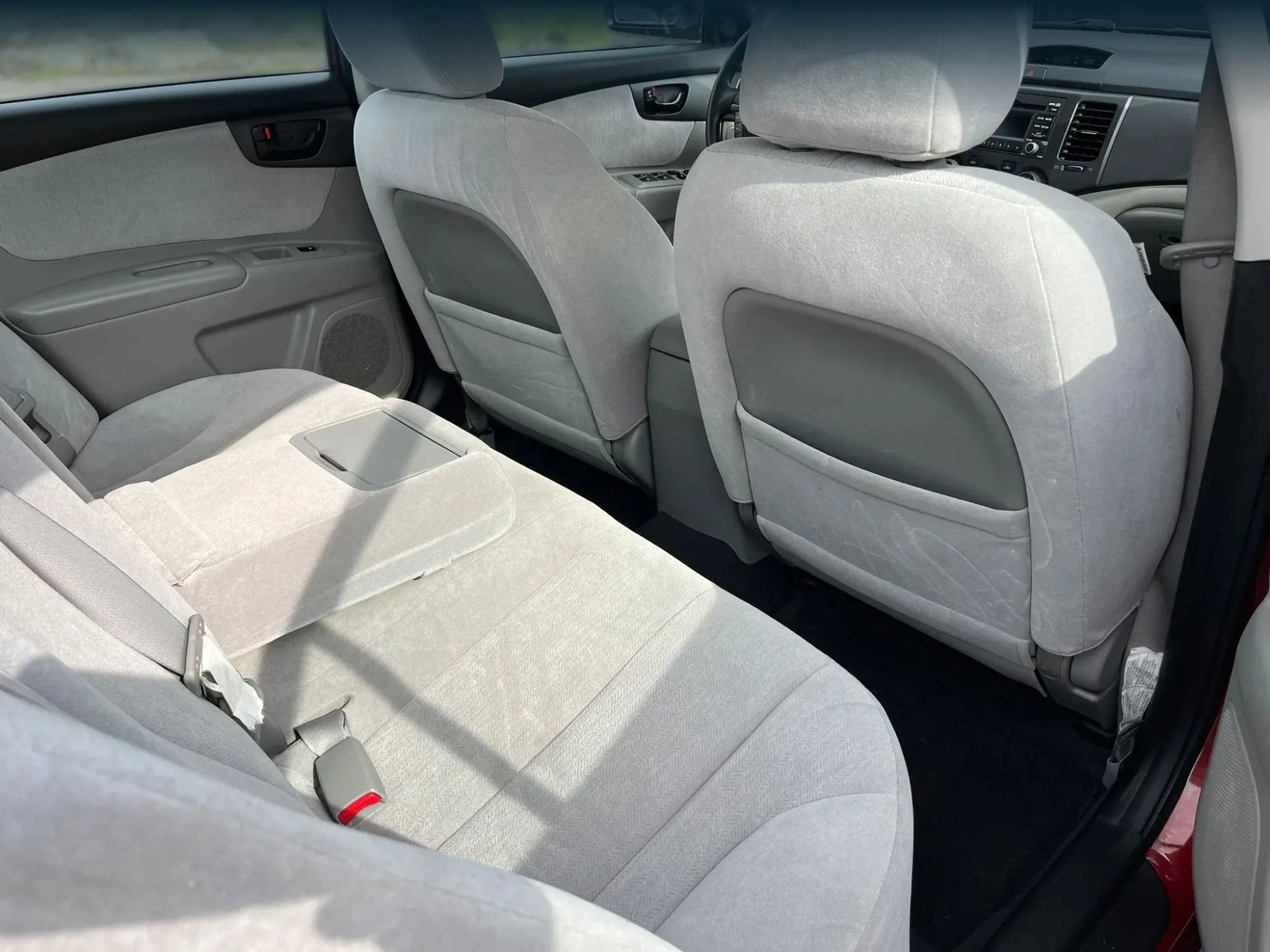 Used 2009 Kia Optima LX image 9