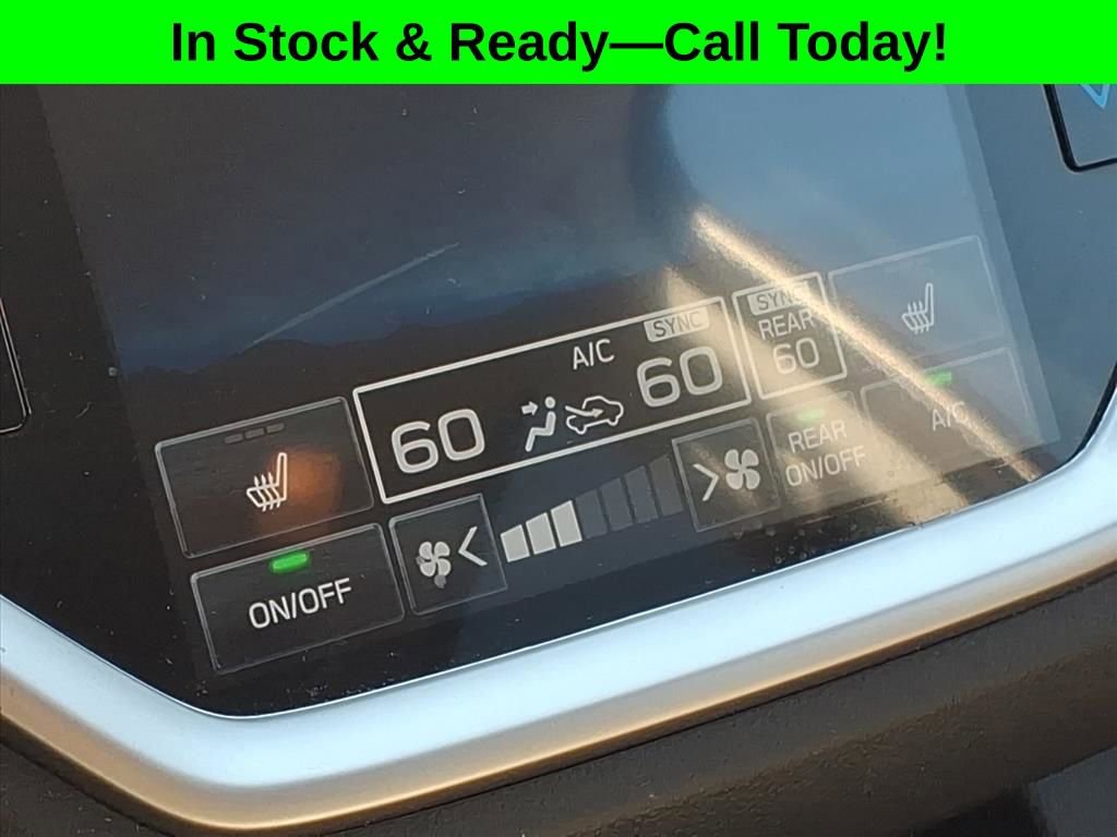 Used 2023 Subaru Ascent Premium w/ Convenience Package AWD/4WD image 11