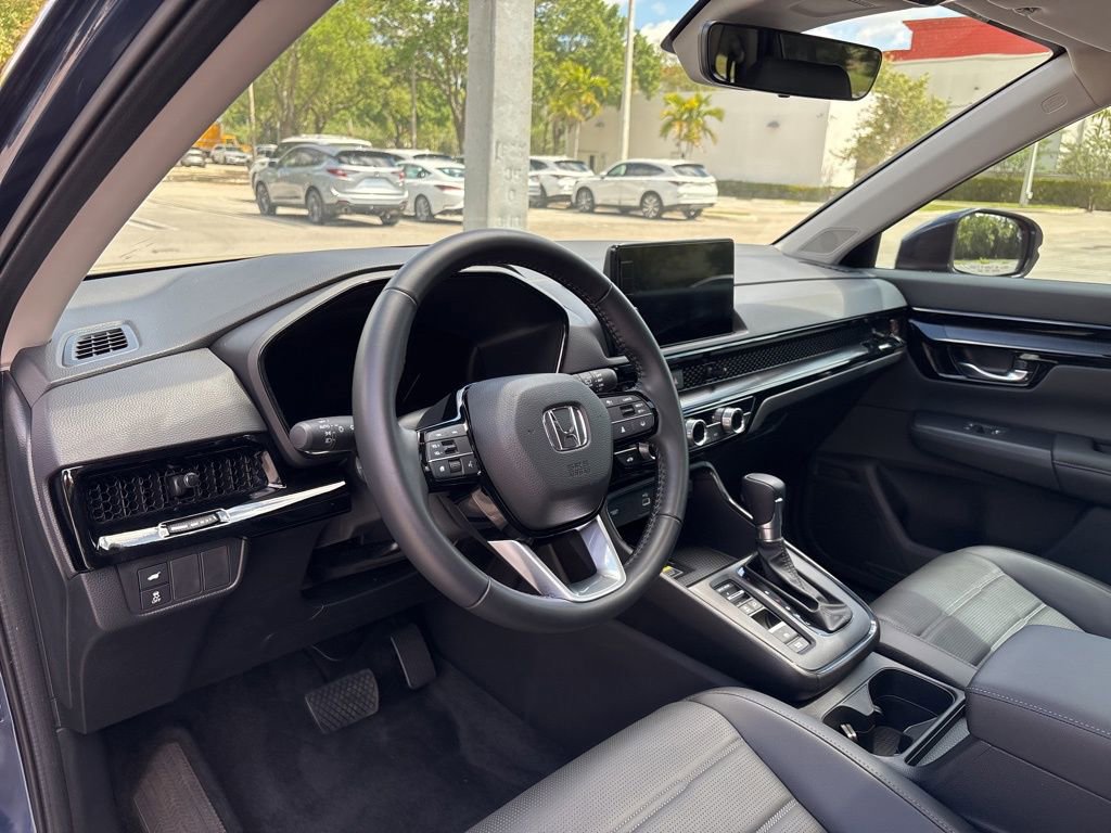 Used 2025 Honda CR-V EX-L image 14
