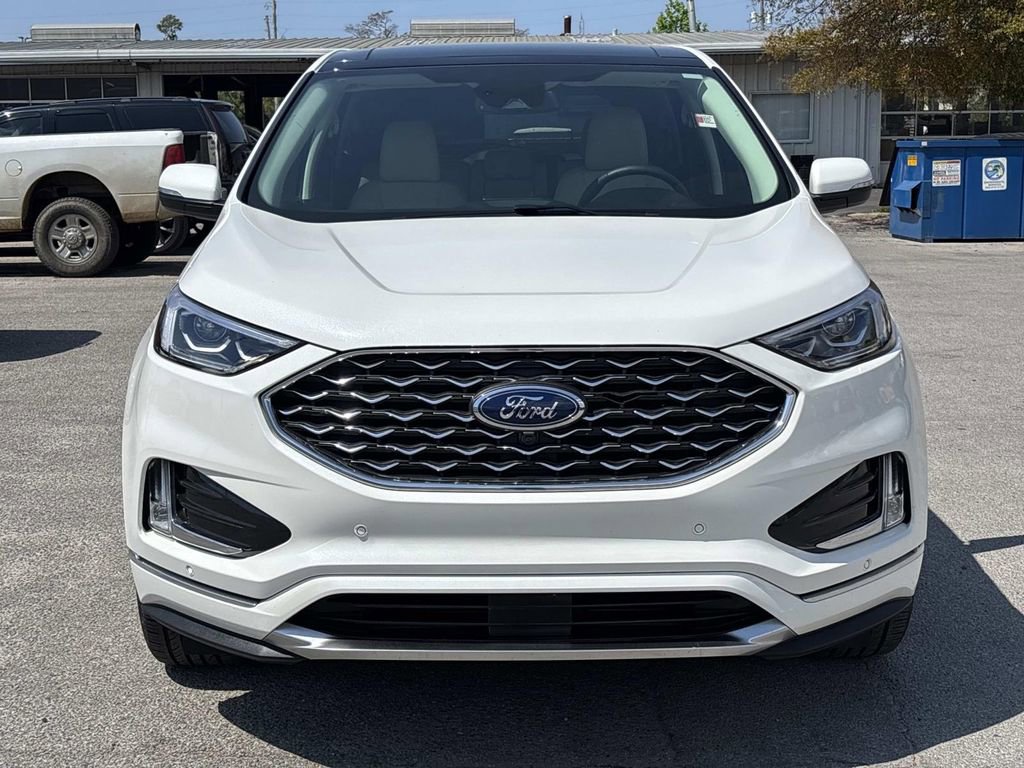 Used 2024 Ford Edge Titanium w/ Titanium Elite Package image 8