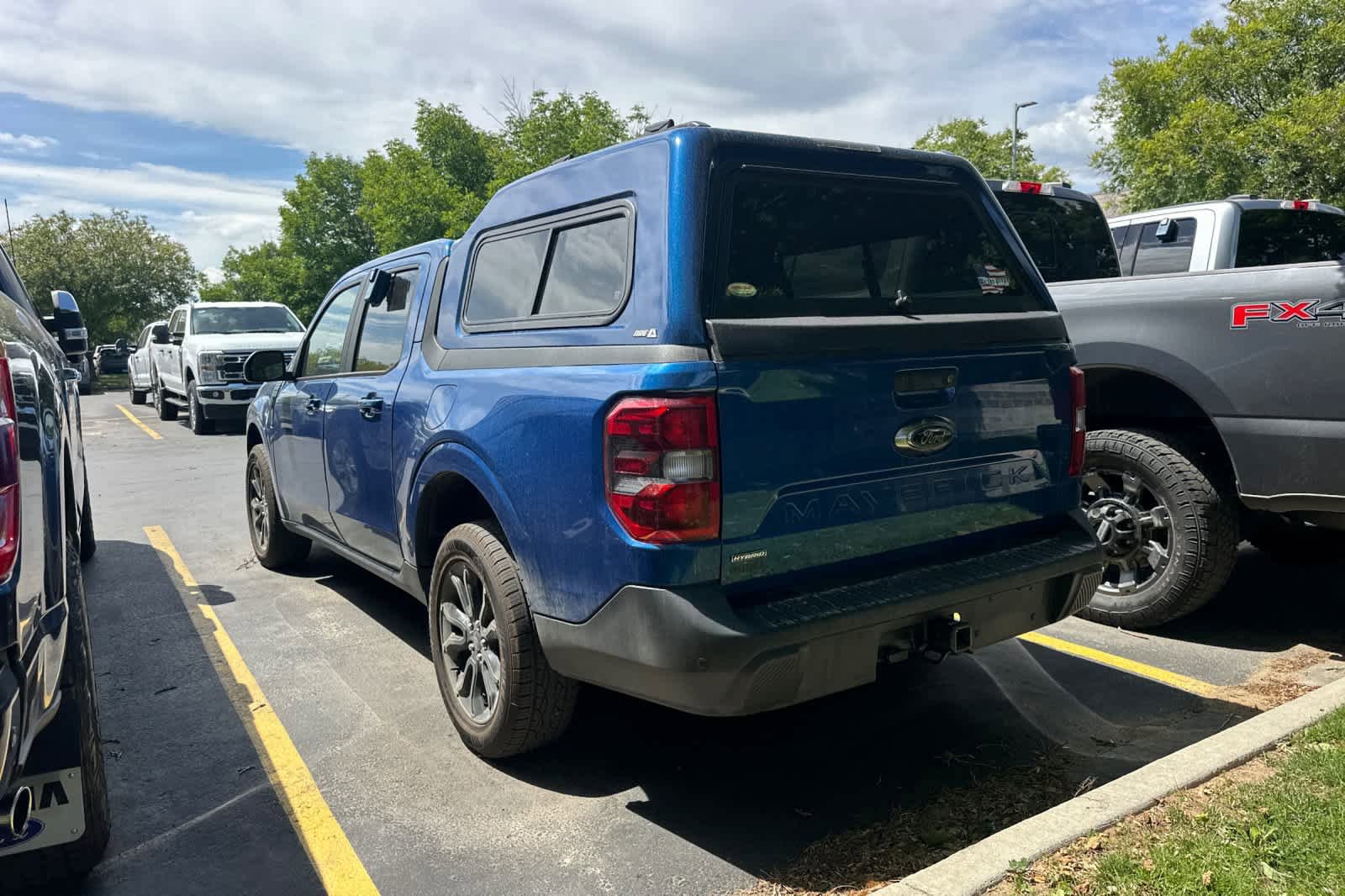 Used 2024 Ford Maverick Lariat w/ Black Appearance Package FWD image 6