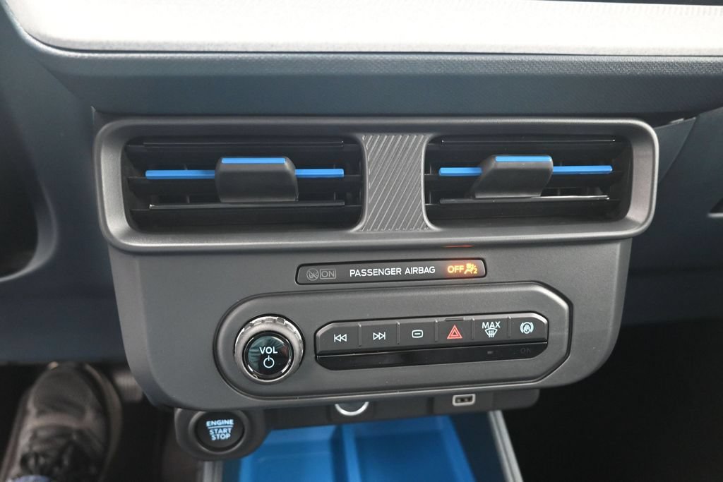 New 2026 Ford Maverick XLT FWD image 9