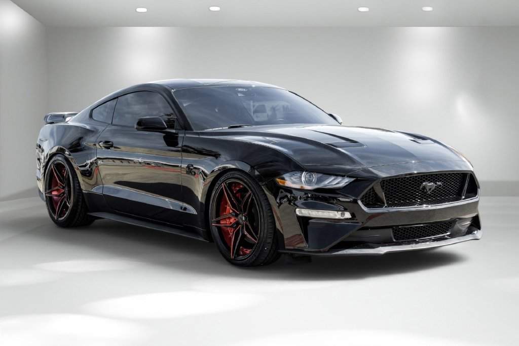 Used 2023 Ford Mustang GT RWD image 5