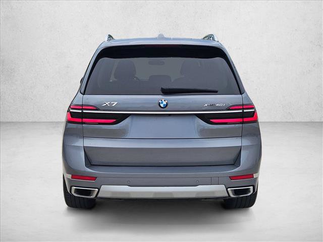 Used 2023 BMW X7 xDrive40i w/ Premium Package AWD/4WD image 6
