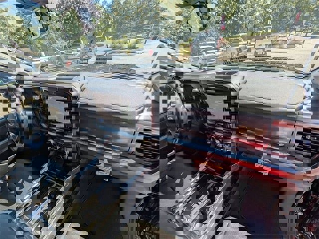 New 2025 Ford F250 Lariat w/ Lariat Ultimate Package image 31