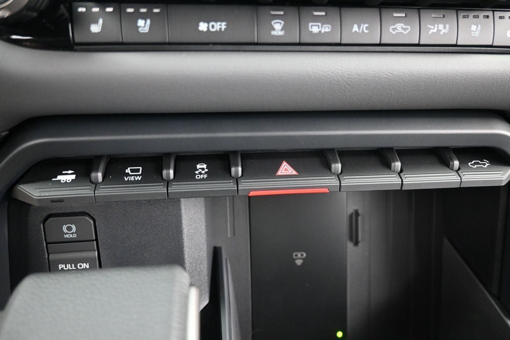 New 2026 Toyota Tundra Capstone AWD/4WD image 32