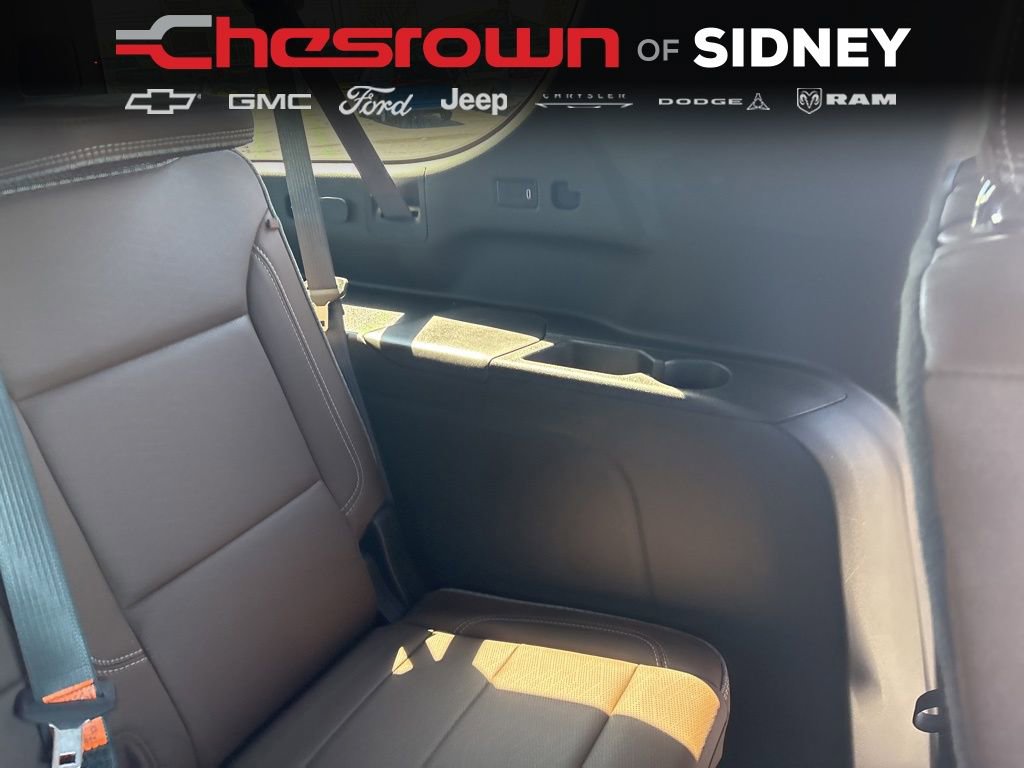 Used 2023 Chevrolet Suburban High Country image 28