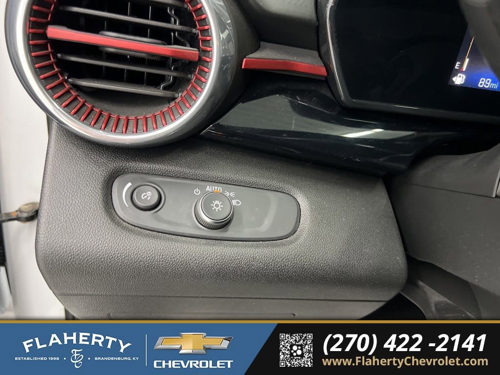 Used 2024 Chevrolet Trax RS image 22