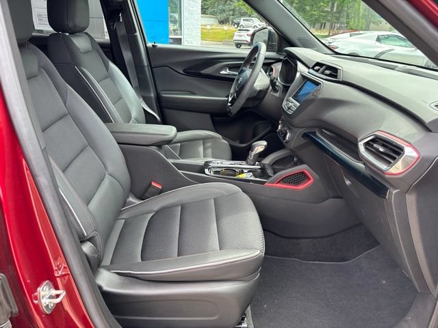 Used 2023 Chevrolet TrailBlazer RS w/ Sun and Liftgate Package AWD/4WD image 31