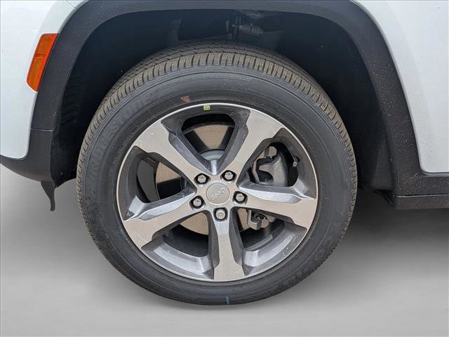 New 2026 Jeep Grand Cherokee L Limited image 10