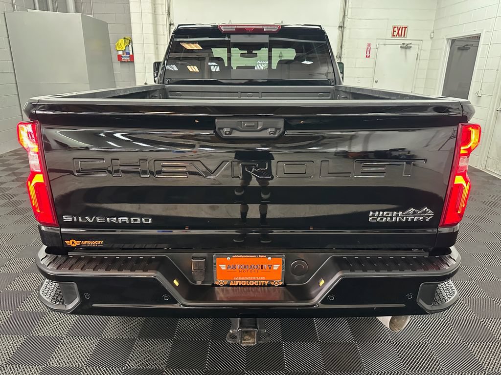 Used 2022 Chevrolet Silverado 3500 High Country AWD/4WD image 8
