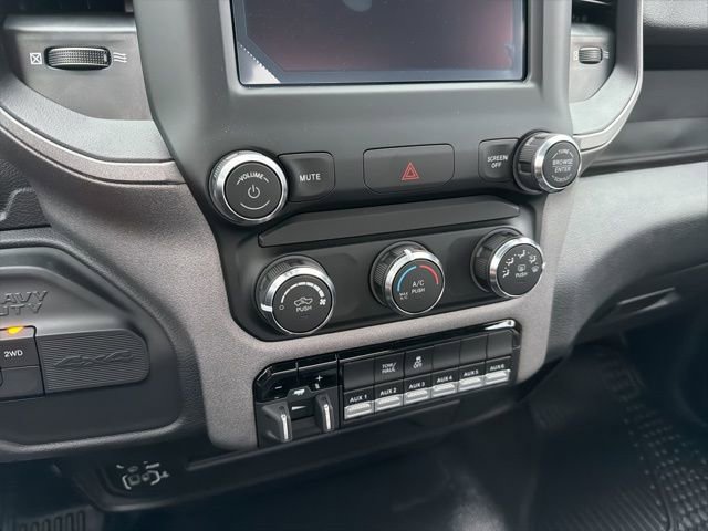 New 2024 RAM 3500 Tradesman image 9