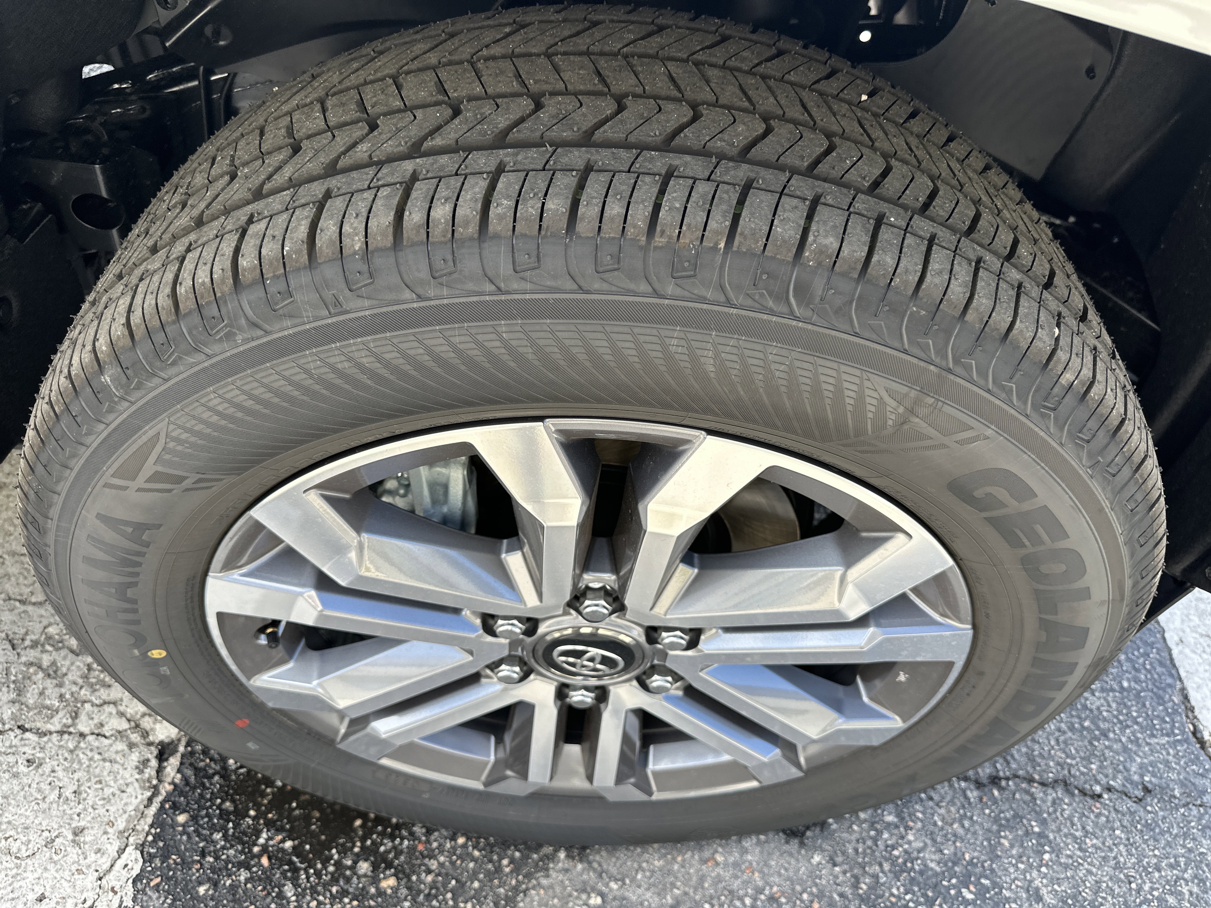 Used 2026 Toyota 4Runner Limited AWD/4WD image 6