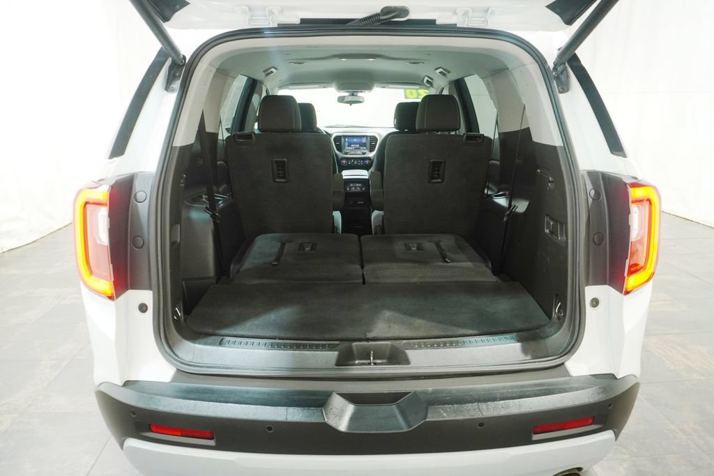 Used 2020 GMC Acadia SLE w/ Driver Convenience Package FWD image 6