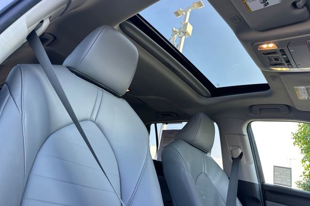 Certified 2023 Toyota Highlander XLE image 27