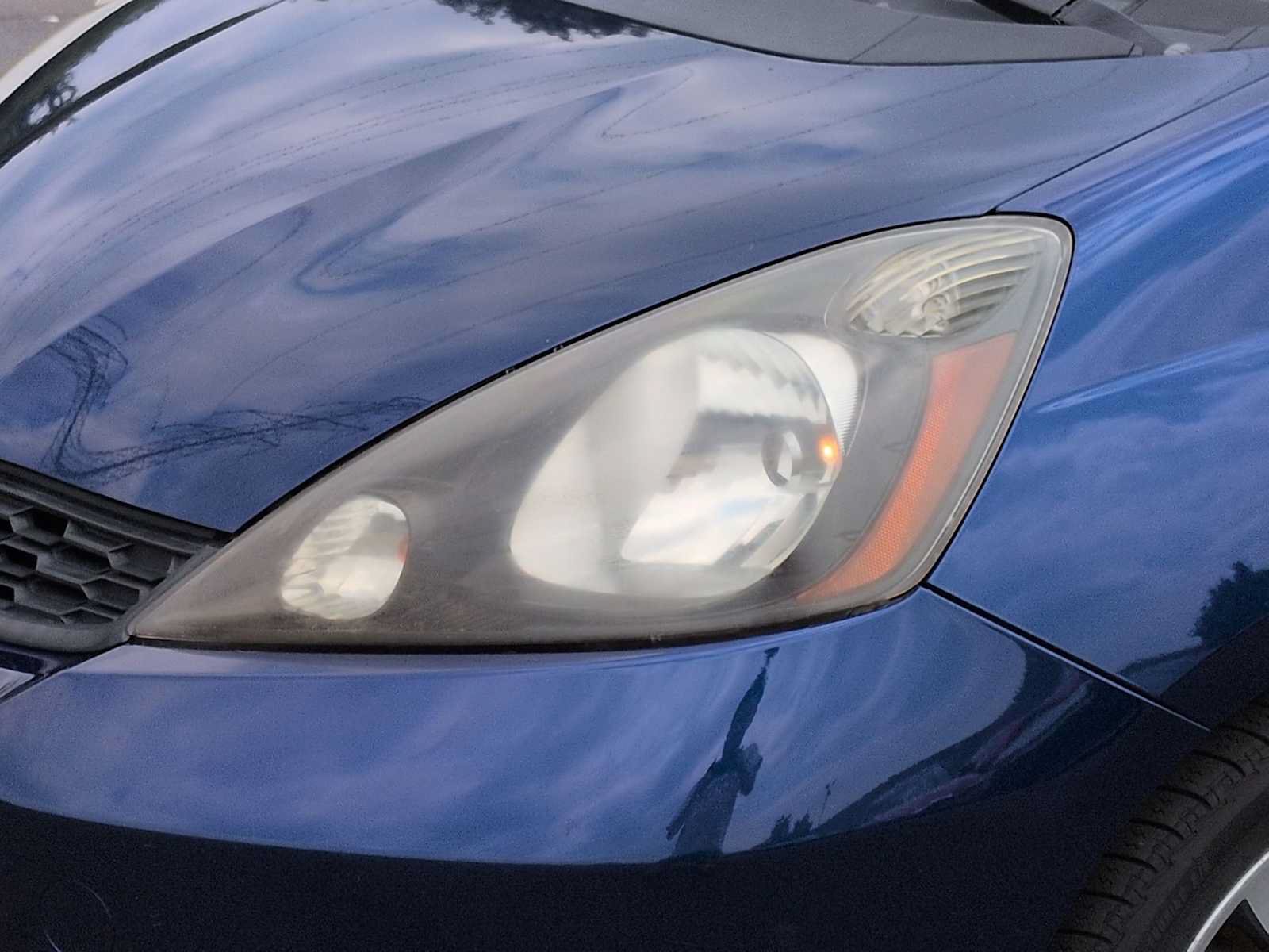 Used 2012 Honda Fit Sport image 11