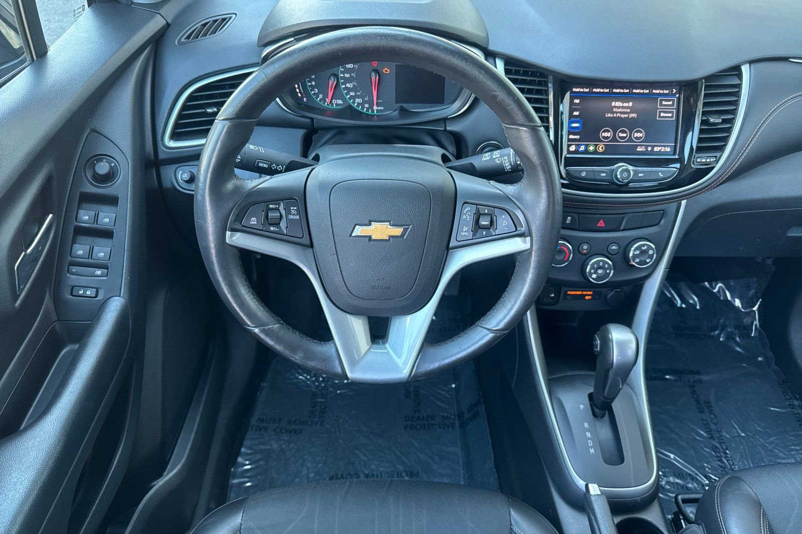 Used 2021 Chevrolet Trax LT w/ Driver Confidence Package FWD image 17