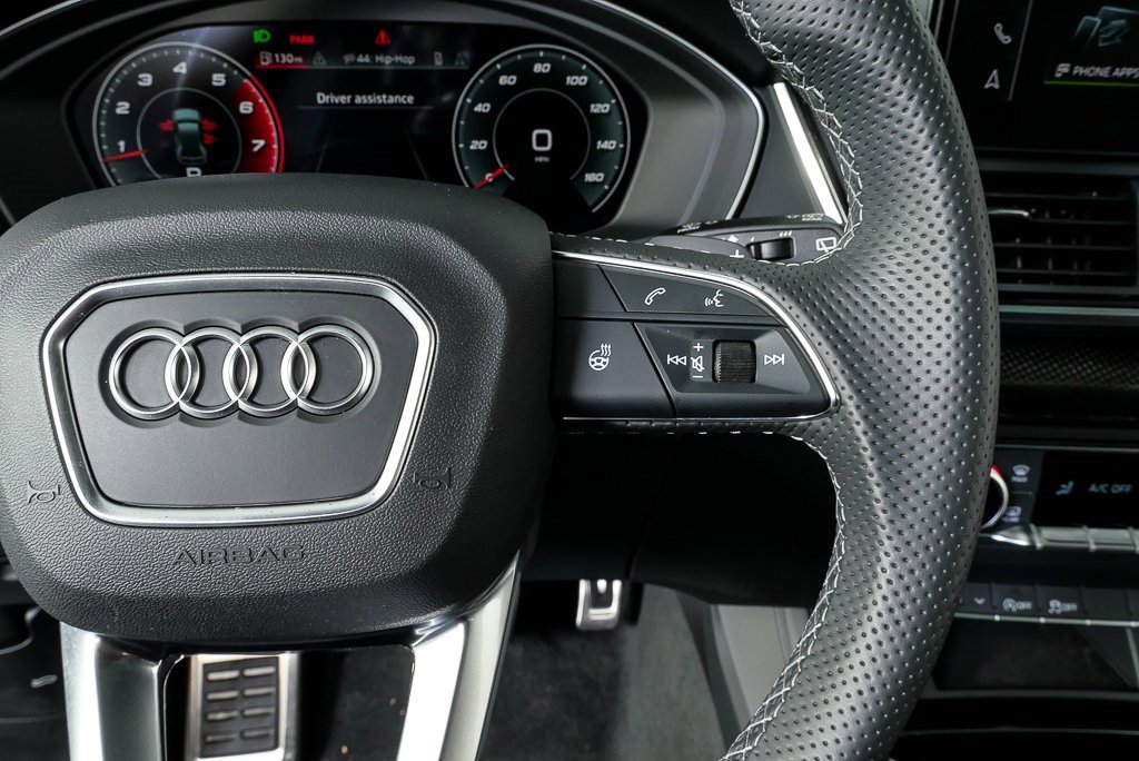 Used 2023 Audi SQ5 Premium Plus image 11
