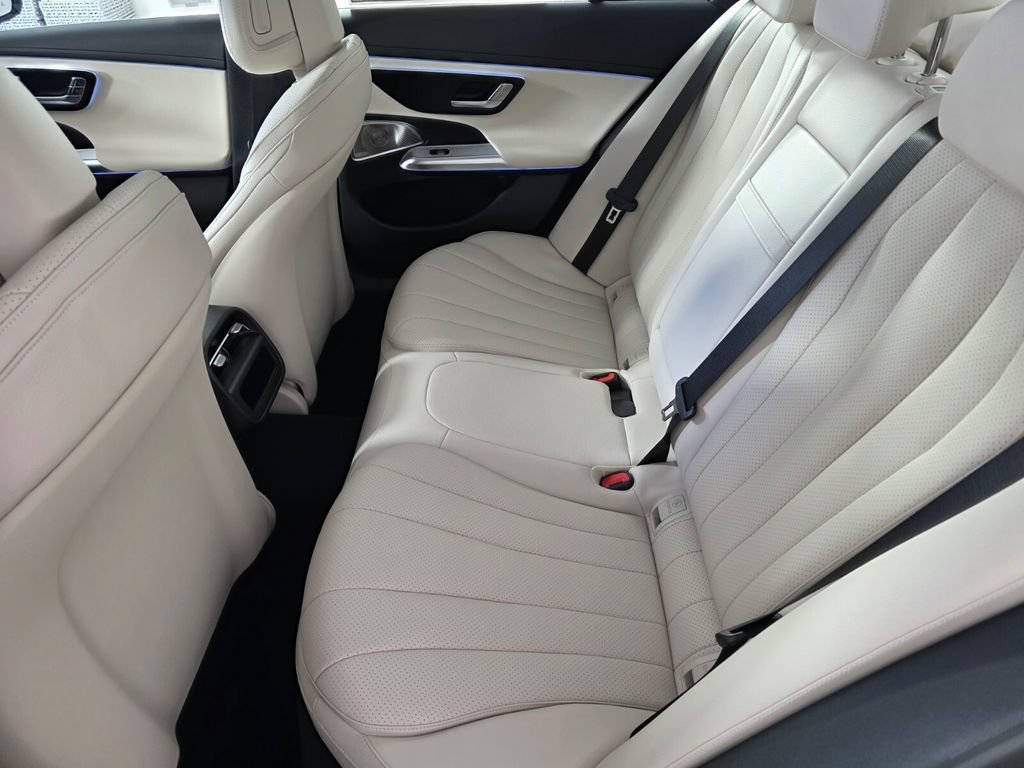New 2027 Mercedes-Benz E 350 Sedan image 11