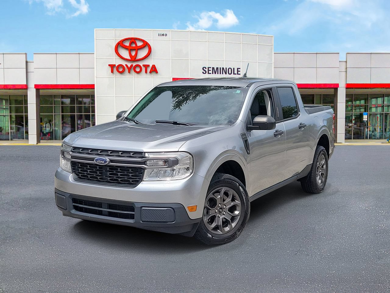 Used 2023 Ford Maverick XLT