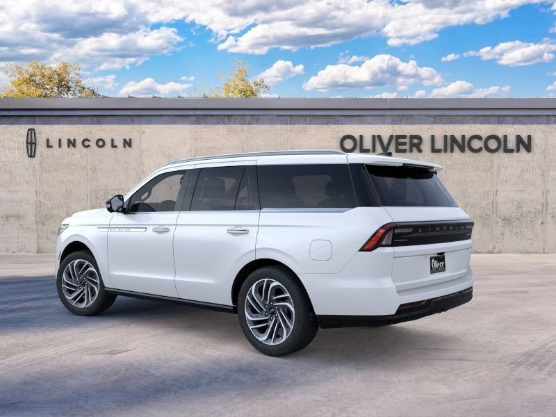 New 2026 Lincoln Navigator Reserve AWD/4WD image 4